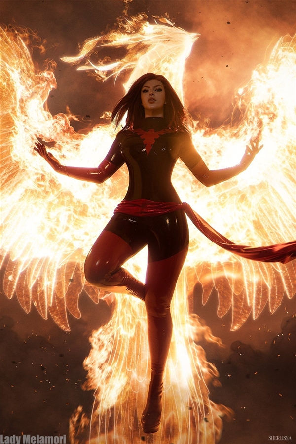 捕魚機：《X戰警》鳳凰女Cos美圖訢賞：膠衣完美展示好身材