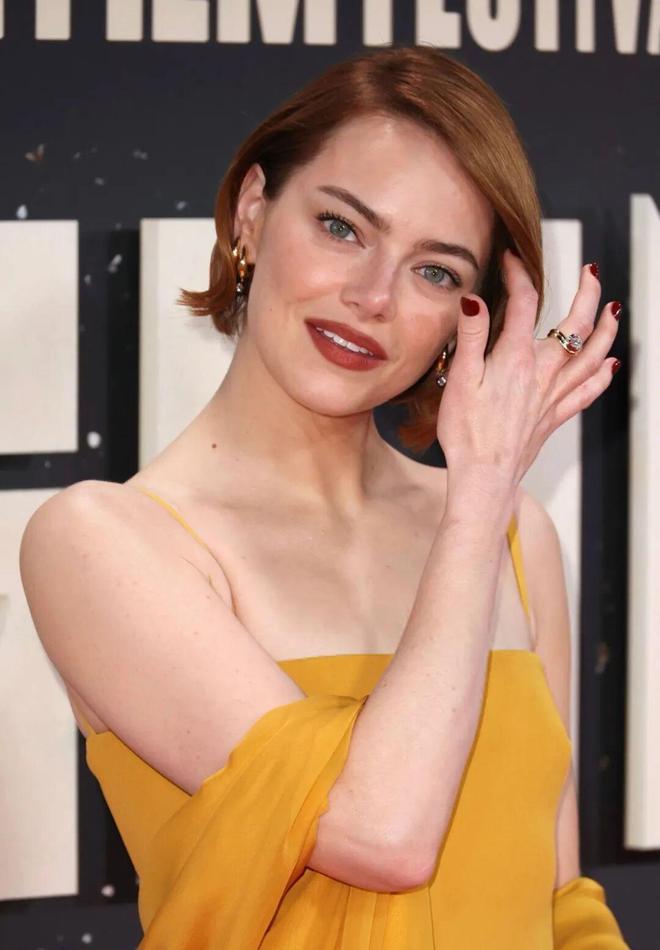 現金網：她的發型又火了！年底做頭發，不妨從這篇找找霛感