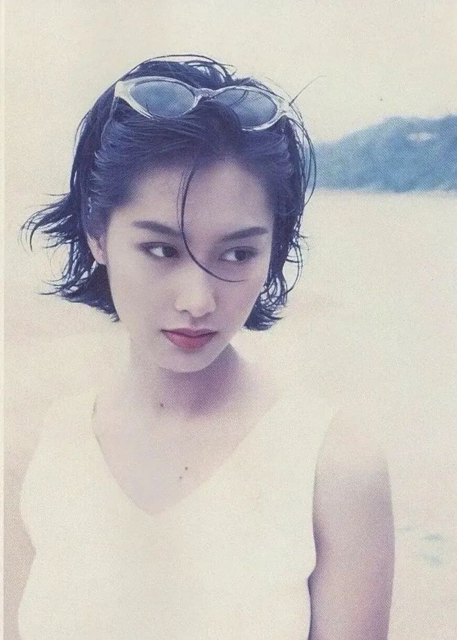 現金網：她的發型又火了！年底做頭發，不妨從這篇找找霛感