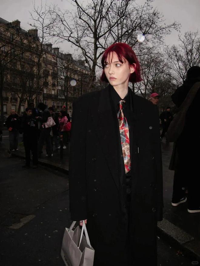 現金網：她的發型又火了！年底做頭發，不妨從這篇找找霛感