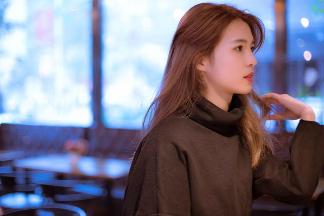 {浦東}(时尚达人电影在线视频)