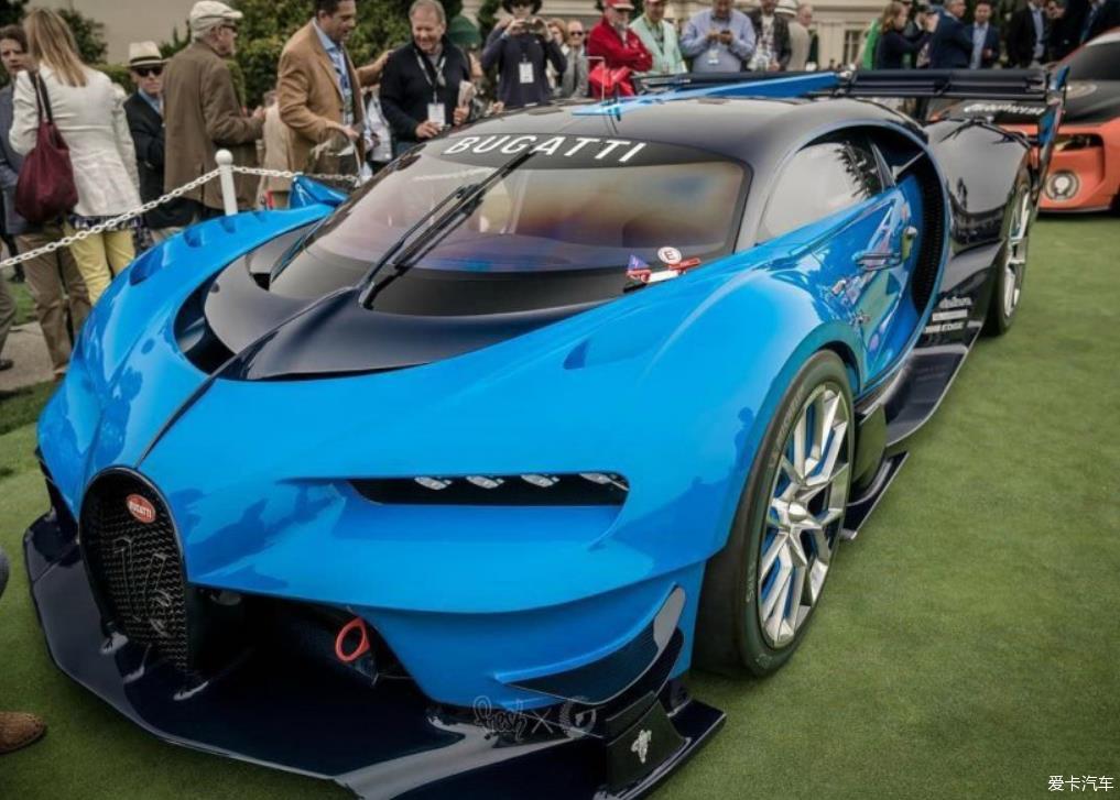 {線上賭場}(蓝色布加迪威龙跑车图片)